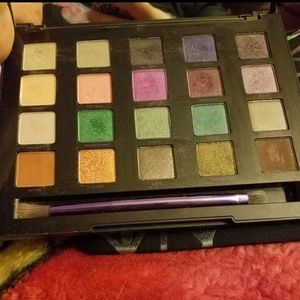 Urban decay vice 4 palette
